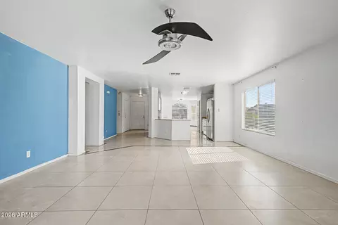 Living - 3222 W Apollo Rd, Phoenix, AZ 85041 photo 3 of 4