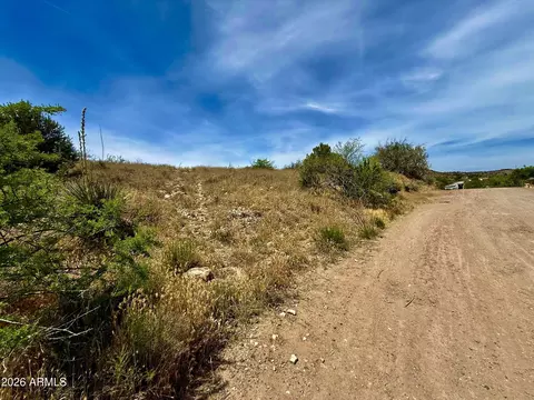 5650 N Kramer Dr #396, Rimrock, AZ 86335