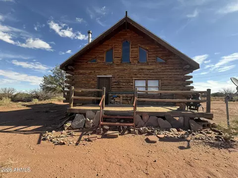 51 N9003 Rd, Concho, AZ 85924