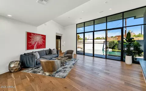 Living - 4602 E Glenrosa Ave, Phoenix, AZ 85018 photo 4 of 6