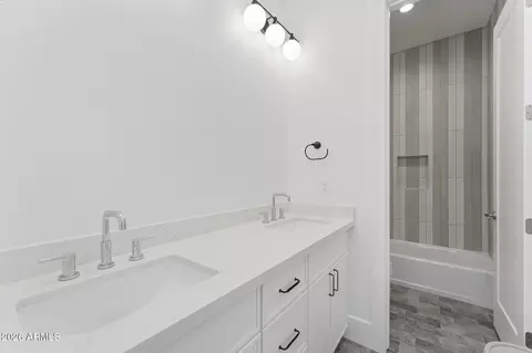 Bath - 15353 S 229th Ter, Mesa, AZ 85212 photo 10 of 12