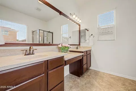 Bath - 2564 E Orleans Dr, Gilbert, AZ 85298 photo 3 of 4