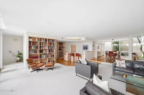 Living - 8709 N 11th Ave, Phoenix, AZ 85021 photo 1 of 2