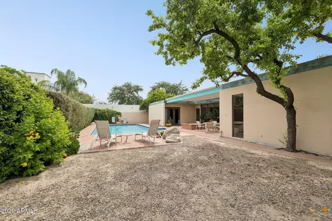 Exterior - 8709 N 11th Ave, Phoenix, AZ 85021 photo 7 of 7