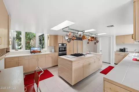 Kitchen - 8709 N 11th Ave, Phoenix, AZ 85021 photo 4 of 4