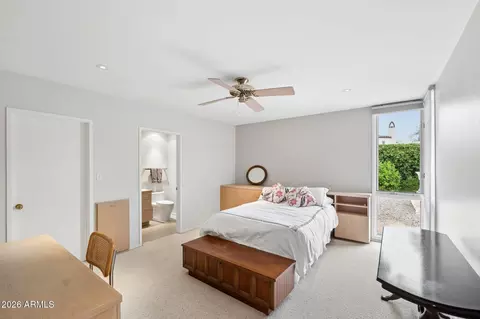 Bedroom - 8709 N 11th Ave, Phoenix, AZ 85021 photo 1 of 5