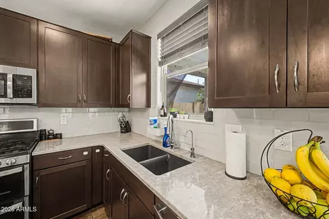 Kitchen - 701 E Liberty Ln, Gilbert, AZ 85296 photo 2 of 4