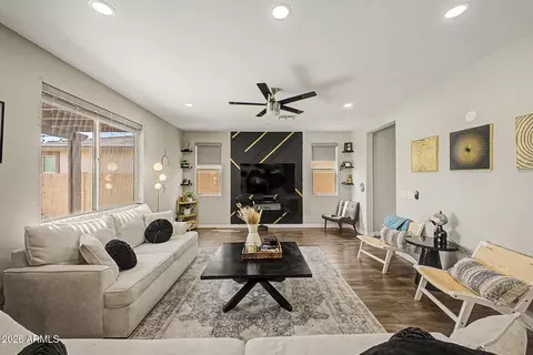 Living - 701 E Liberty Ln, Gilbert, AZ 85296 photo 1 of 3