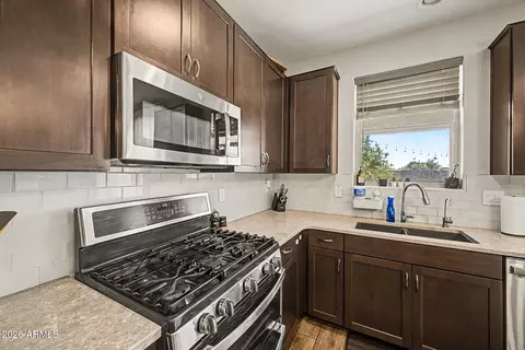 Kitchen - 701 E Liberty Ln, Gilbert, AZ 85296 photo 3 of 4