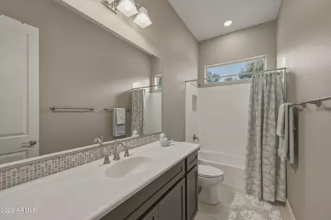 Bath - 6648 S Lyon Dr, Gilbert, AZ 85298 photo 3 of 5
