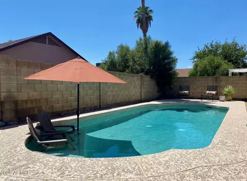 1833 E Bluefield Ave, Phoenix, AZ 85022