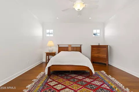 Bedroom - 1501 Earll Dr, Phoenix, AZ 85014 photo 1 of 8