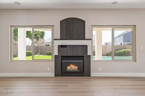 Living - 2935 E Cathy Dr, Gilbert, AZ 85296 photo 4 of 6