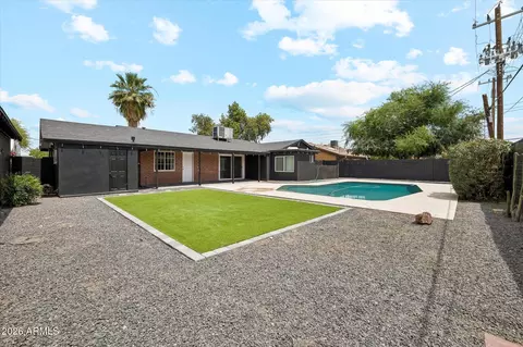 Exterior - 1731 E Verde Ln, Phoenix, AZ 85016 photo 3 of 5