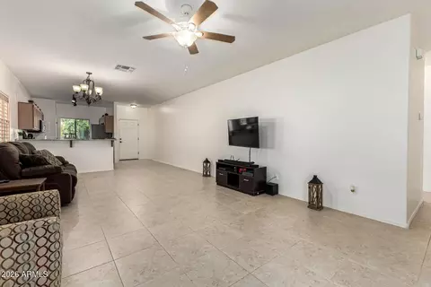 Living - 900 W Broadway Ave #62, Apache Junction, AZ 85120 photo 1 of 2