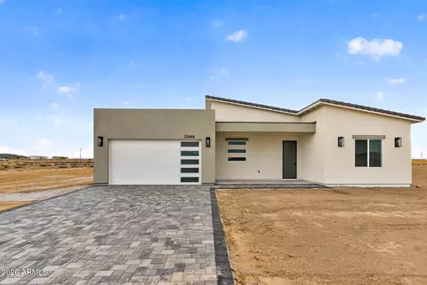 37646 W Illini St, Tonopah, AZ 85354
