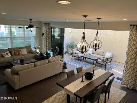 1081 S Annie Ln, Gilbert, AZ 85296