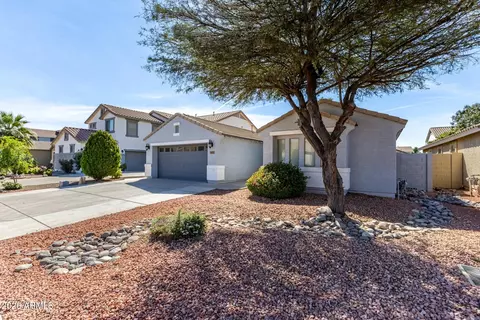 1401 E Debbie Dr, San Tan Valley, AZ 85140