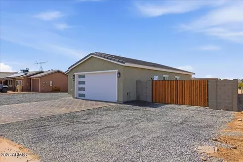 9889 W Heather Dr, Arizona City, AZ 85123