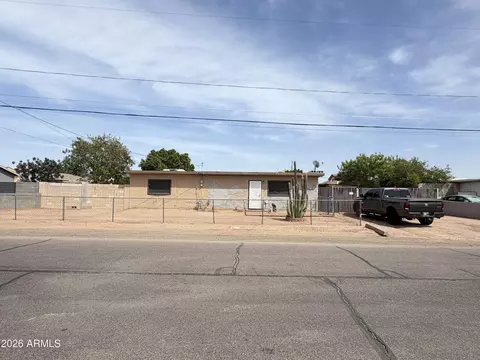 593 S Ocotillo Dr, Apache Junction, AZ 85120