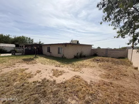 593 S Ocotillo Dr, Apache Junction, AZ 85120 photo 4