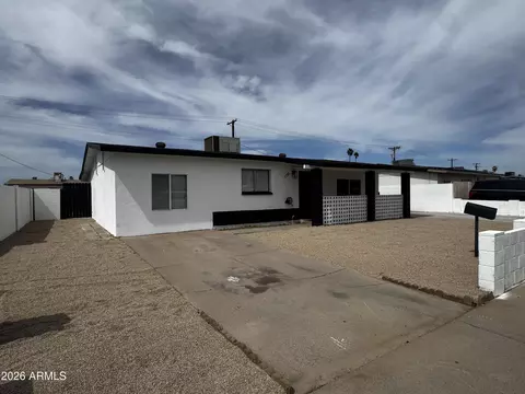 Exterior - 7732 W Mitchell Dr, Phoenix, AZ 85033 photo 1 of 3