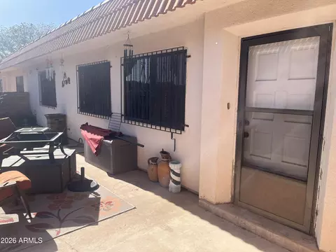 2550 E 15th St #403, Douglas, AZ 85607