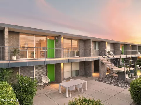 7601 E 2nd St #29, Scottsdale, AZ 85251