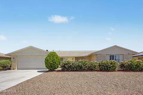 9726 W Hutton Dr, Sun City, AZ 85351
