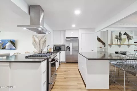 Kitchen - 4113 E Glenrosa Ave, Phoenix, AZ 85018 photo 1 of 1