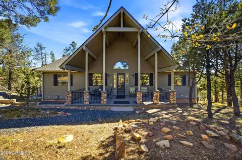 2832 Lazy Eight Ct, Overgaard, AZ 85933