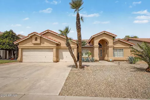 11216 W Olive Dr, Avondale, AZ 85392