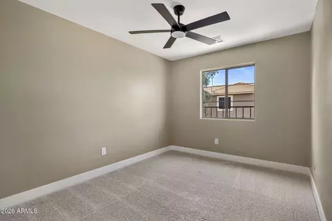 Bedroom - 4052 E Abraham Ln, Phoenix, AZ 85050 photo 1 of 2