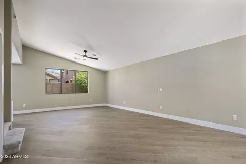 Living - 4052 E Abraham Ln, Phoenix, AZ 85050 photo 3 of 4