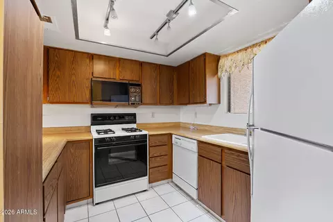 Kitchen - 309 E Washington St, Florence, AZ 85132 photo 2 of 6