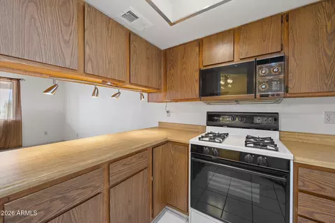 Kitchen - 309 E Washington St, Florence, AZ 85132 photo 4 of 6