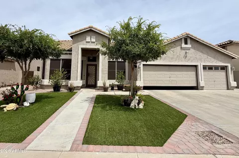 8334 W Marlette Ave, Glendale, AZ 85305