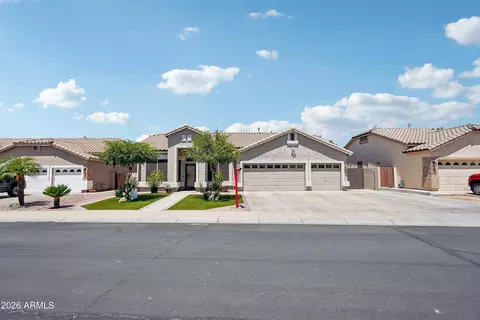 8334 W Marlette Ave, Glendale, AZ 85305
