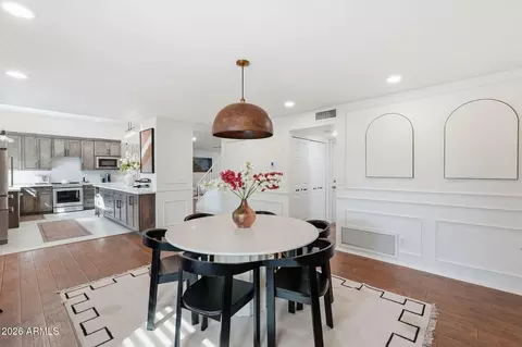Dining - 4029 E Cholla Canyon Dr, Phoenix, AZ 85044 photo 4 of 4
