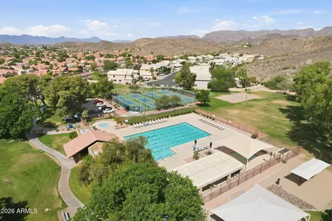 View/Area - 4029 E Cholla Canyon Dr, Phoenix, AZ 85044 photo 4 of 8