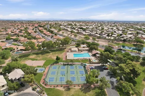 View/Area - 4029 E Cholla Canyon Dr, Phoenix, AZ 85044 photo 3 of 8