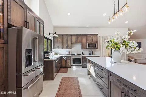 Kitchen - 4029 E Cholla Canyon Dr, Phoenix, AZ 85044 photo 2 of 5