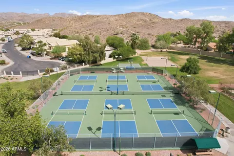 View/Area - 4029 E Cholla Canyon Dr, Phoenix, AZ 85044 photo 2 of 8