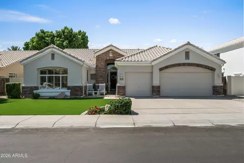 5965 W Potter Dr, Glendale, AZ 85308