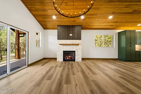 Living - 2235 Par Pl, Overgaard, AZ 85933 photo 3 of 4