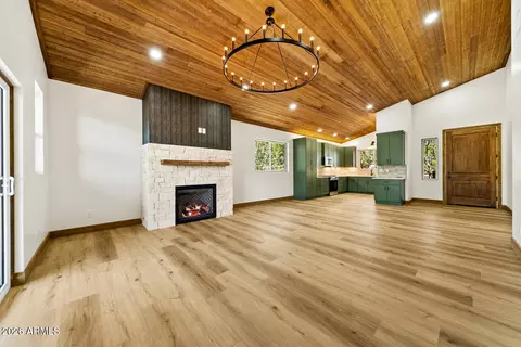 Living - 2235 Par Pl, Overgaard, AZ 85933 photo 2 of 4