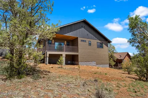 Exterior - 2235 Par Pl, Overgaard, AZ 85933 photo 11 of 12
