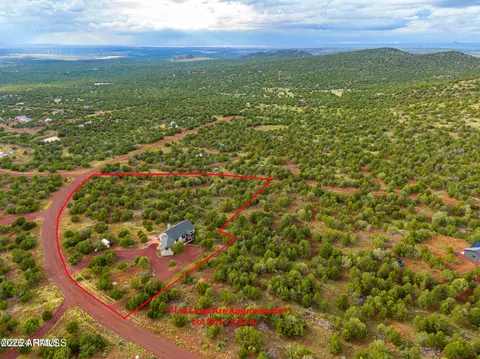 2667 E Overlook Dr, Williams, AZ 86046 photo 4