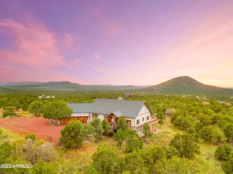 2667 E Overlook Dr, Williams, AZ 86046 photo 3