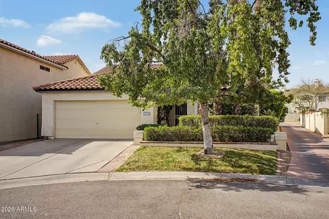 5027 E Vaughn Dr, Phoenix, AZ 85044 photo 13